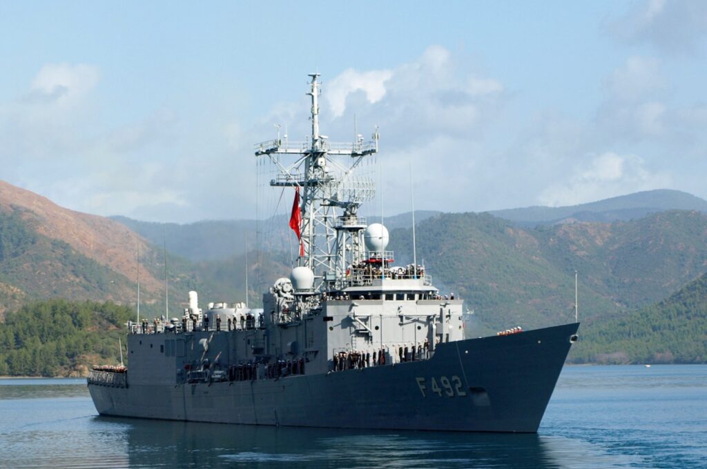 The Turkish frigate TCG Gemlik, prepares to sail toward the coast of Somalia for a NATO mission, Muğla, Türkiye, Feb. 1, 2010. (AP Photo)