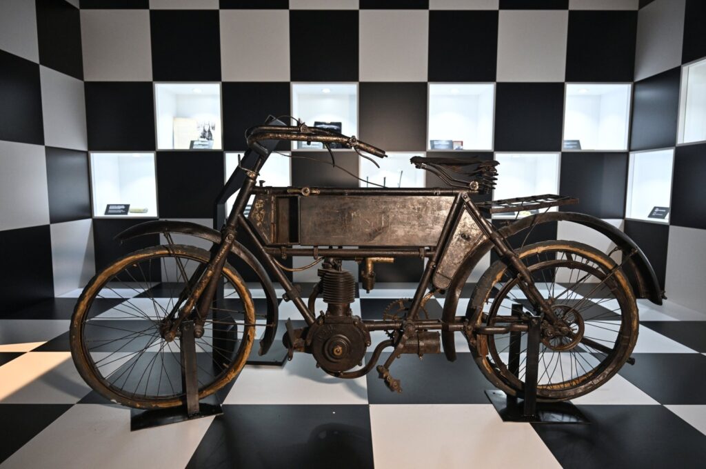 The motorcycle used by the British intelligence agent Lawrence of Arabia, Istanbul, Türkiye, Jan. 19, 2023. (AA Photo)