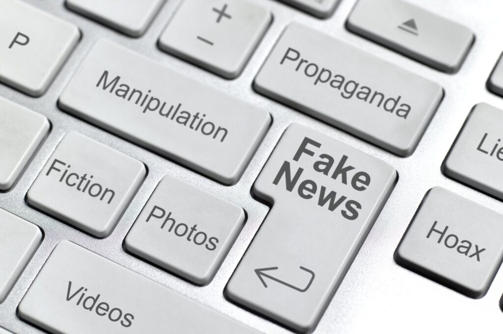 Disinformation on social media fuels discrimination against immigrants, leading to a society filled with anxiety and fear. (Getty Images Photo)
