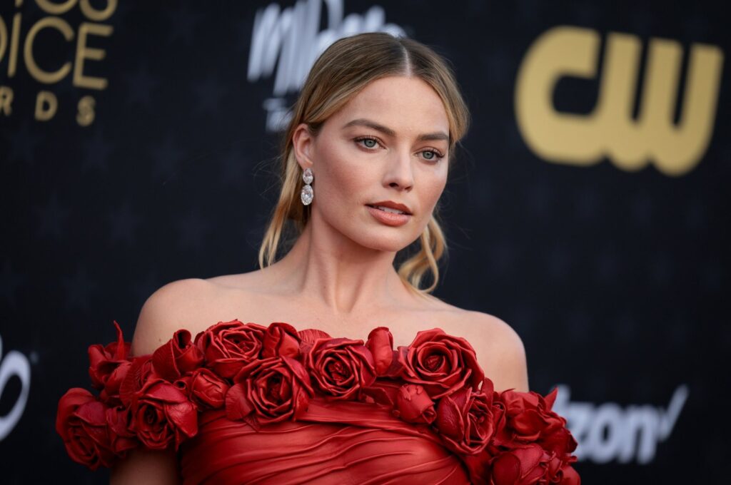 Australian actor Margot Robbie attends the 29th Critics Choice Awards at the Barker Hangar in Santa Monica, California, U.S., Jan. 14, 2024. (EPA Photo)
