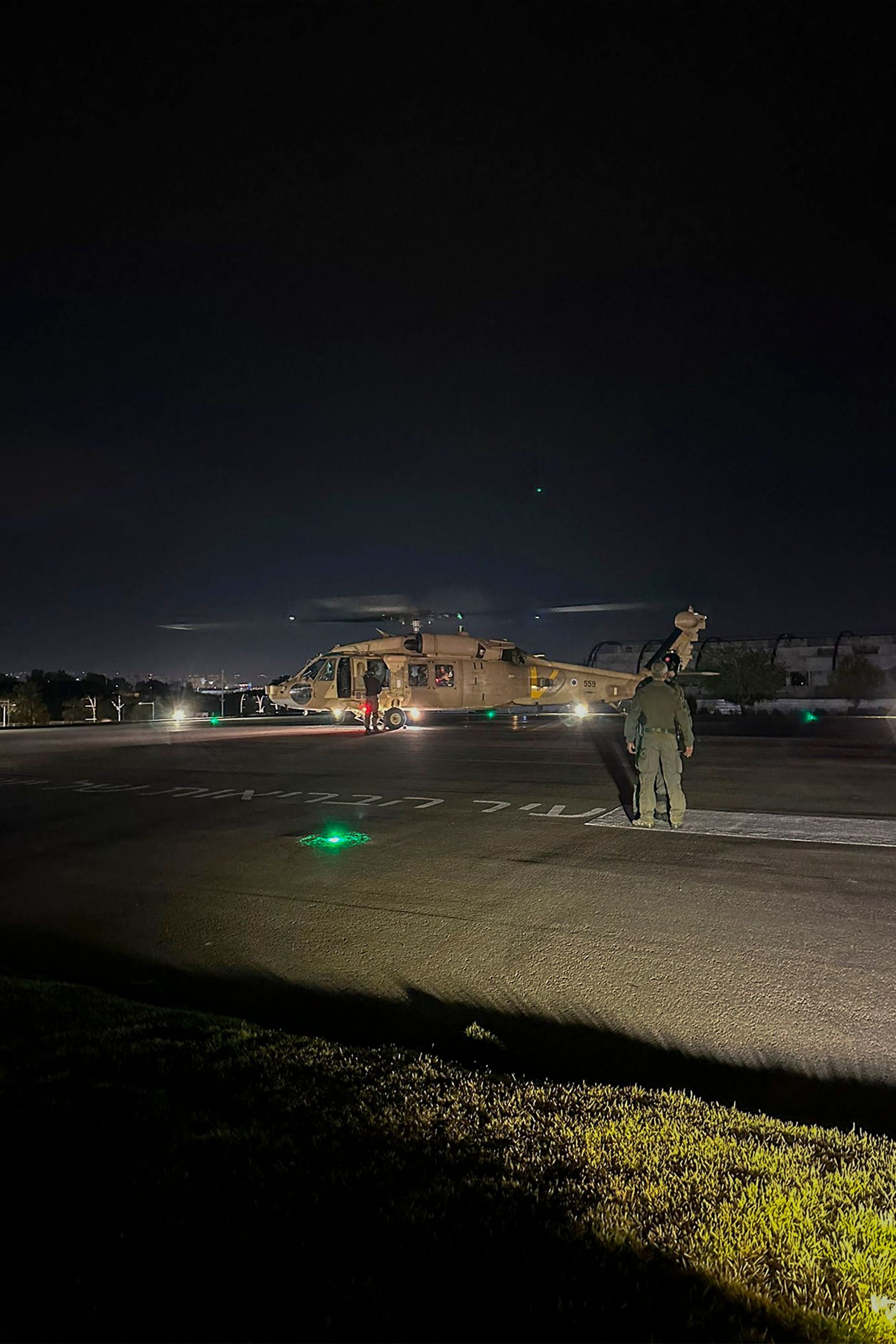 314446 A military helicopter with a rescued captive onboard lands at the Sheba Medical Center, Tel Aviv, Israel, Feb. 12, 2024. (AFP Photo)