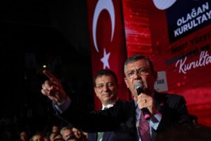 CHP chair Özgür Özel speaks (R) as Istanbul Mayor Ekrem İmamoğlu watches him during party's congress, in the capital Ankara, Türkiye, November 5, 2023. (Getty Images)