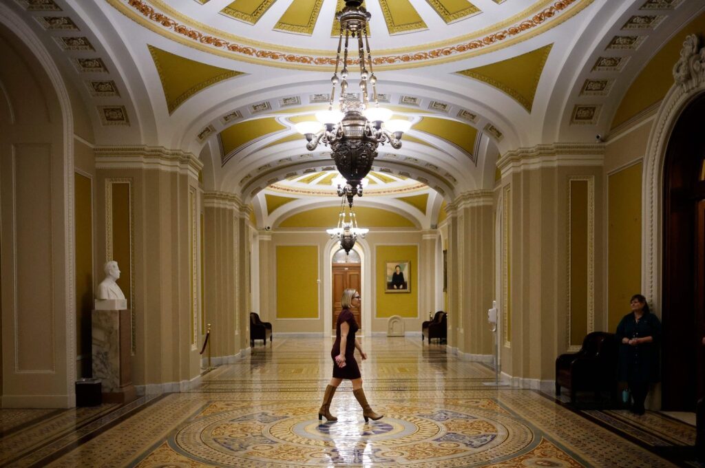 Sen. Kyrsten Sinema heads into the Senate Chamber at the U.S. Capitol, Washington, D.C., U.S., Feb. 12, 2024. (AFP Photo)