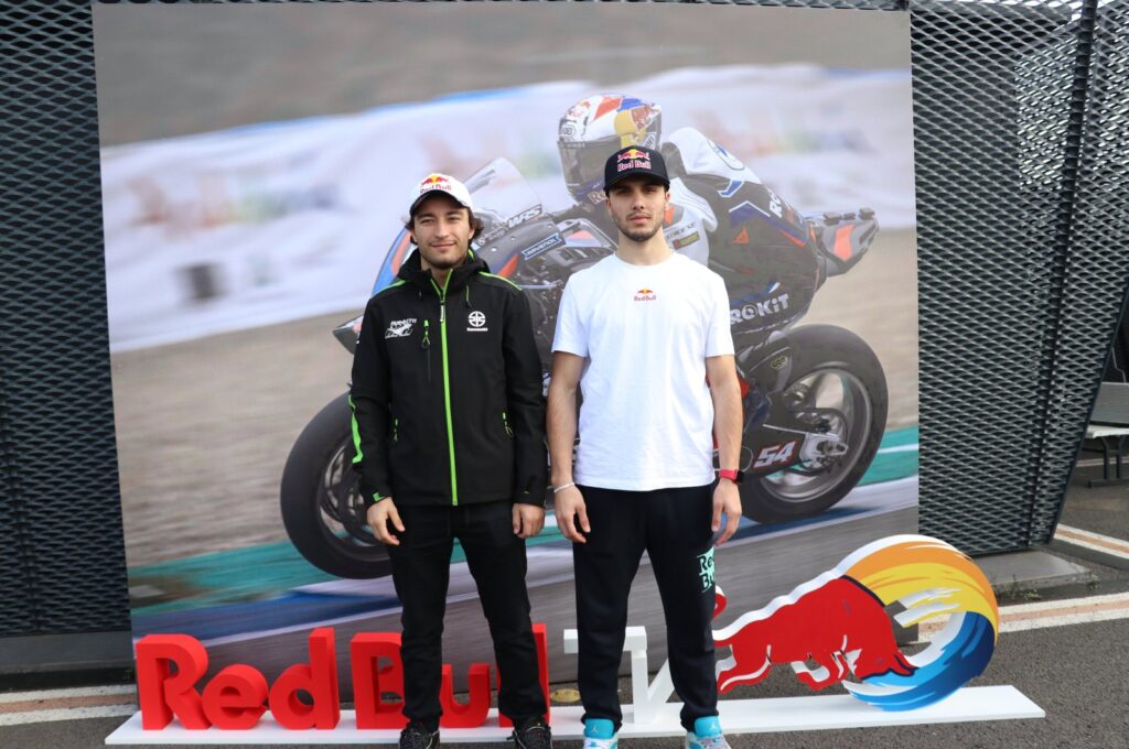 Turkish motorcyclists Can Öncü (L) and Bahattin Sofuoğlu pose for a photo, Istanbul, Türkiye, Feb. 15, 2024. (AA Photo)