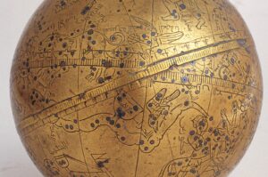 This globe made by Cafer Ibn-i Ömer Ibn Devletşah el-Kırmani between 1383-1384 has a full set of constellation figures with about 1,025 stars indicated by points punched in small silver inserts. (Photo courtesy of Rahmi M. Koç Museum)