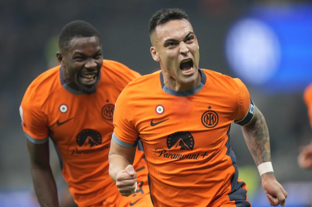 Inter Milan's Lautaro Martinez (R) celebrates with his teammate Marcus Thuram after a goal against Salernitana, Milan, Italy, Feb.16, 2023. (AP Photo)