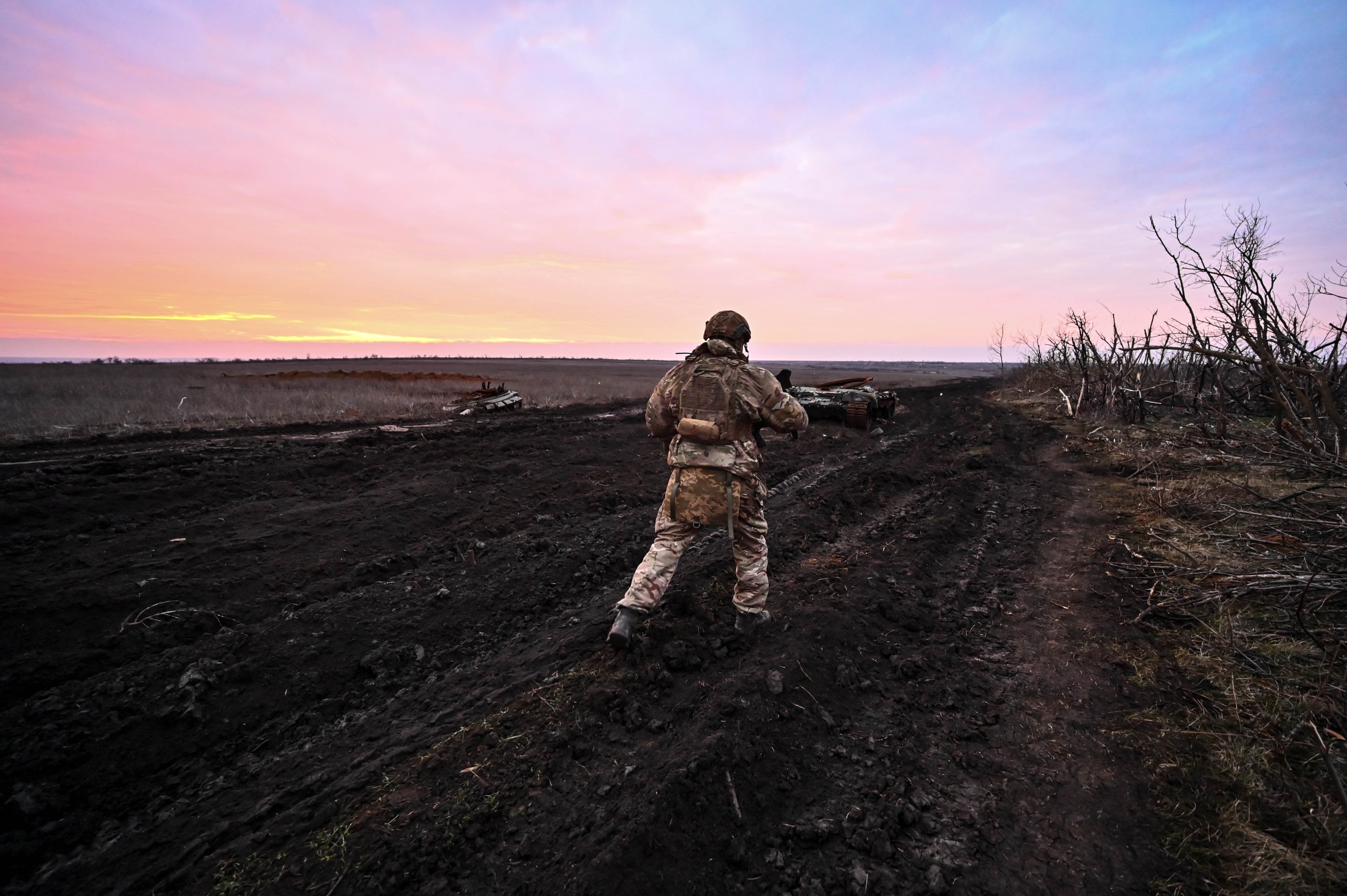 316478 A Ukrainian serviceman on duty in the outskirts of Robotyne in the Zaporizhzhia region, southeastern Ukraine, Feb. 21, 2024. (Getty Images)