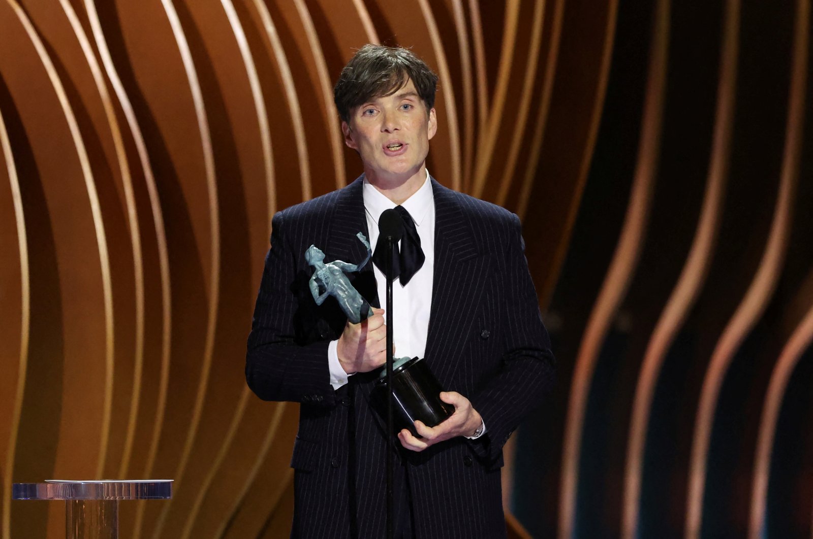 Cillian Murphy receives the award for Best Male Actor in a Leading Role for "Oppenheimer" during the 30th Screen Actors Guild Awards, in Los Angeles, California, U.S., Feb. 24, 2024. (Reuters Photo)