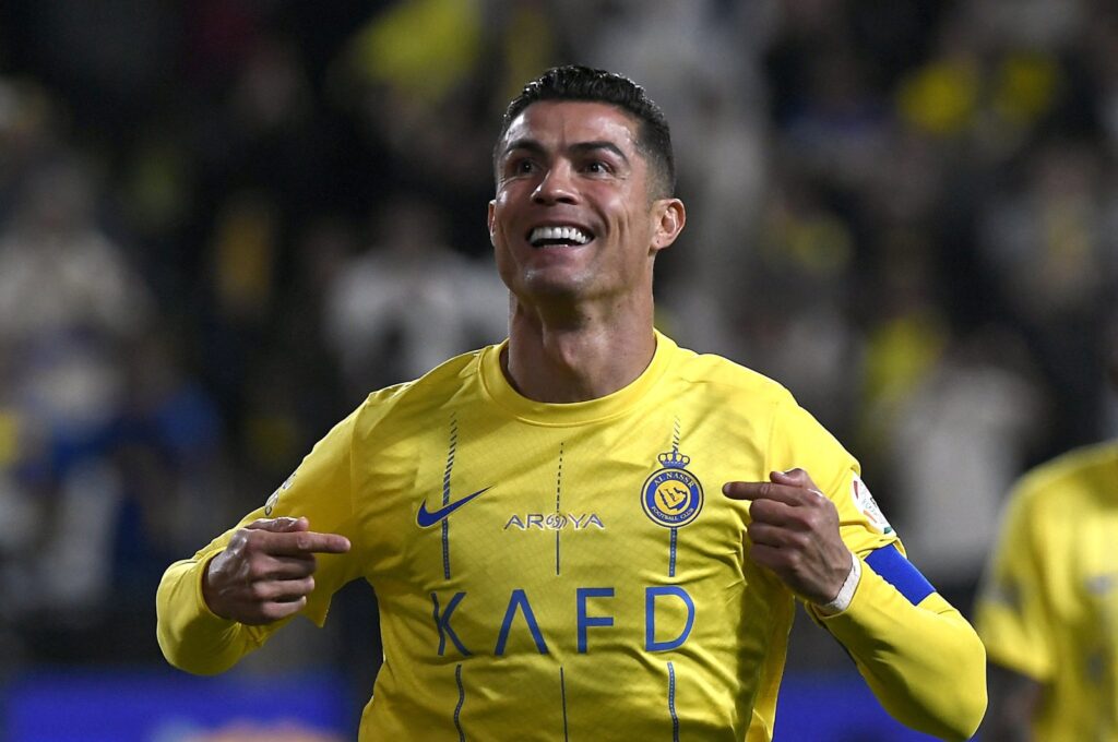 Al-Nassr's Cristiano Ronaldo celebrates scoring their first goal against Al-Fateh at the Al-Awwal Park, Riyadh, Saudi Arabia, Feb. 17, 2024. (Reuters Photo)