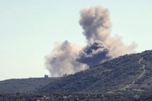 Smoke billows from the site of an Israeli airstrike on a village in southern Lebanon, Feb. 29, 2024. (AFP Photo)