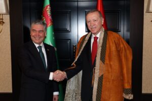 President Recep Tayyip Erdoğan (R) shakes hands with former Turkmen President Gurbanguly Berdymukhamedov during their meeting, Antalya, southern Türkiye, March 1, 2024. (AA Photo)