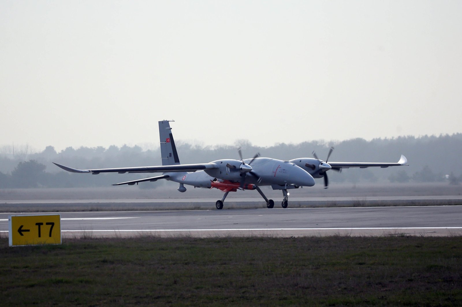 A Bayraktar Akıncı UCAV is photographed during testing of the Çakır cruise missile developed by Roketsan, Türkiye, March 1, 2024. (AA Photo)