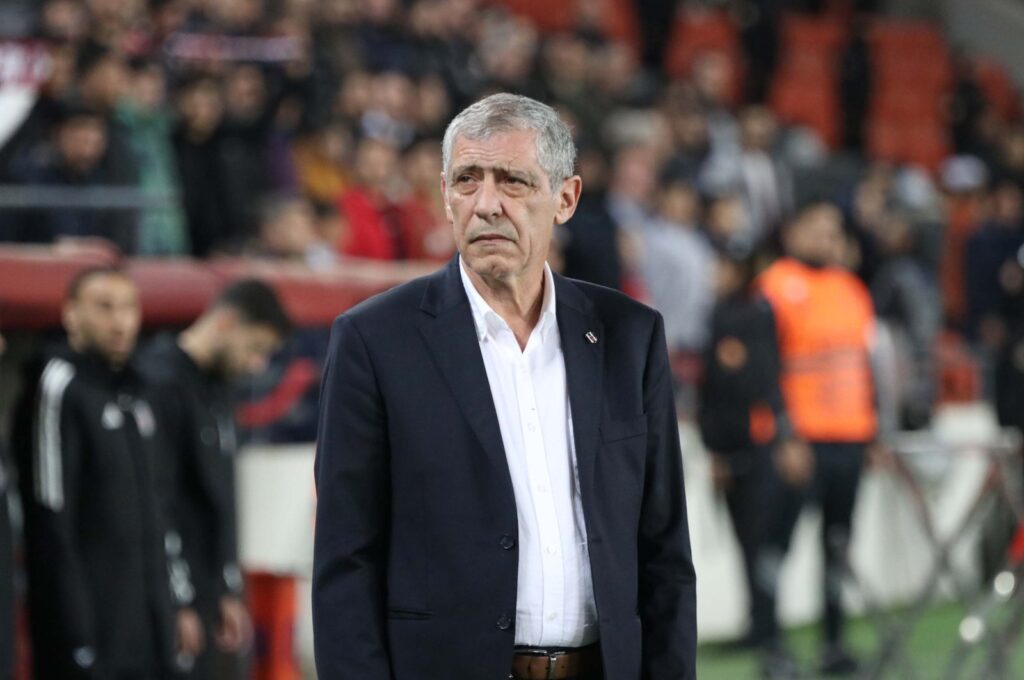 Beşiktaş's coach Fernando Santos reacts during the Süper Lig match against Gaziantep, Gaziantep, Türkiye, March 11, 2024. (DHA Photo)