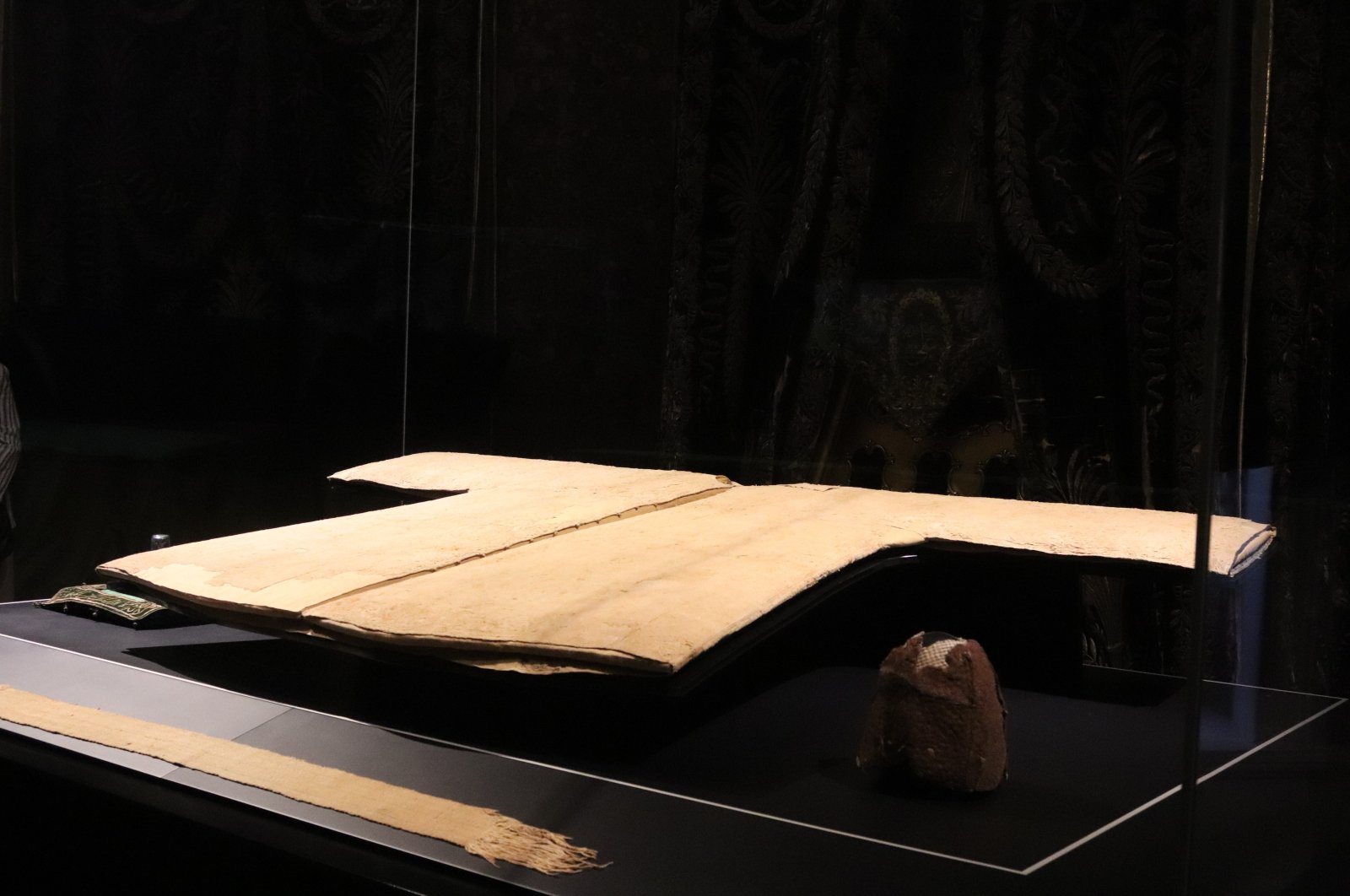 In this undated photo, the Prophet Muhammed's cloak, "Hırka-i Şerif," is on display at the Hırka-i Şerif Mosque, Fatih, Istanbul, Türkiye. (IHA Photo)