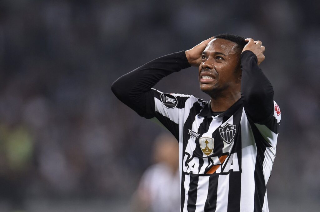 Atletico Mineiro's Brazilian player Robinho gestures during their 2017 Copa Libertadores match against Bolivia's Wilstermann held at Mineirao stadium, Belo Horizonte, Brazil, Aug. 9, 2017. (AFP Photo)