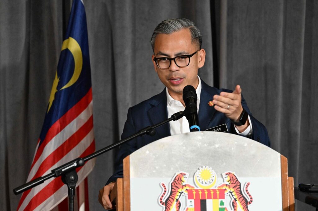Malaysia's Communications Minister Fahmi Fadzil answers questions regarding the hosting of the 2026 Commonwealth Games during a press conference, Kuala Lumpur, Malaysia, March 22, 2024. (AFP Photo)