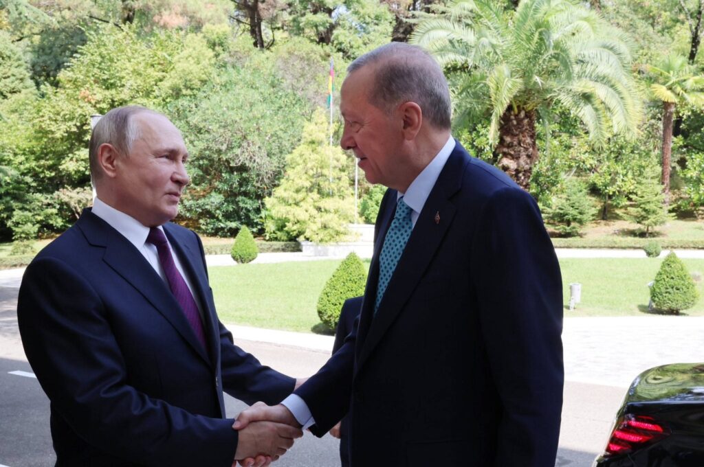 President Recep Tayyip Erdoğan meets Russian President Vladimir Putin in Sochi, Russia, Sept. 4, 2023. (Reuters File Photo)