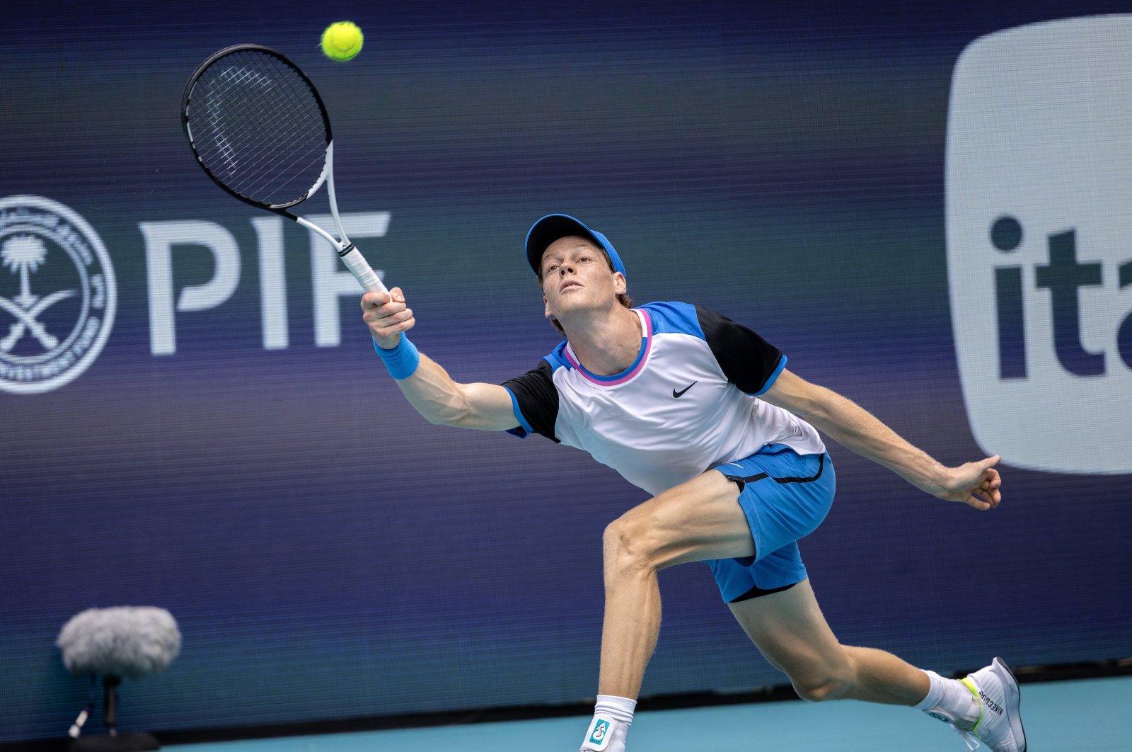 Italy's Jannik Sinner in action against Czech Republic's Tomas Machac during their men's quarterfinals match at the 2024 Miami Open tennis tournament, Miami, U.S., March 27, 2024. (EPA Photo)