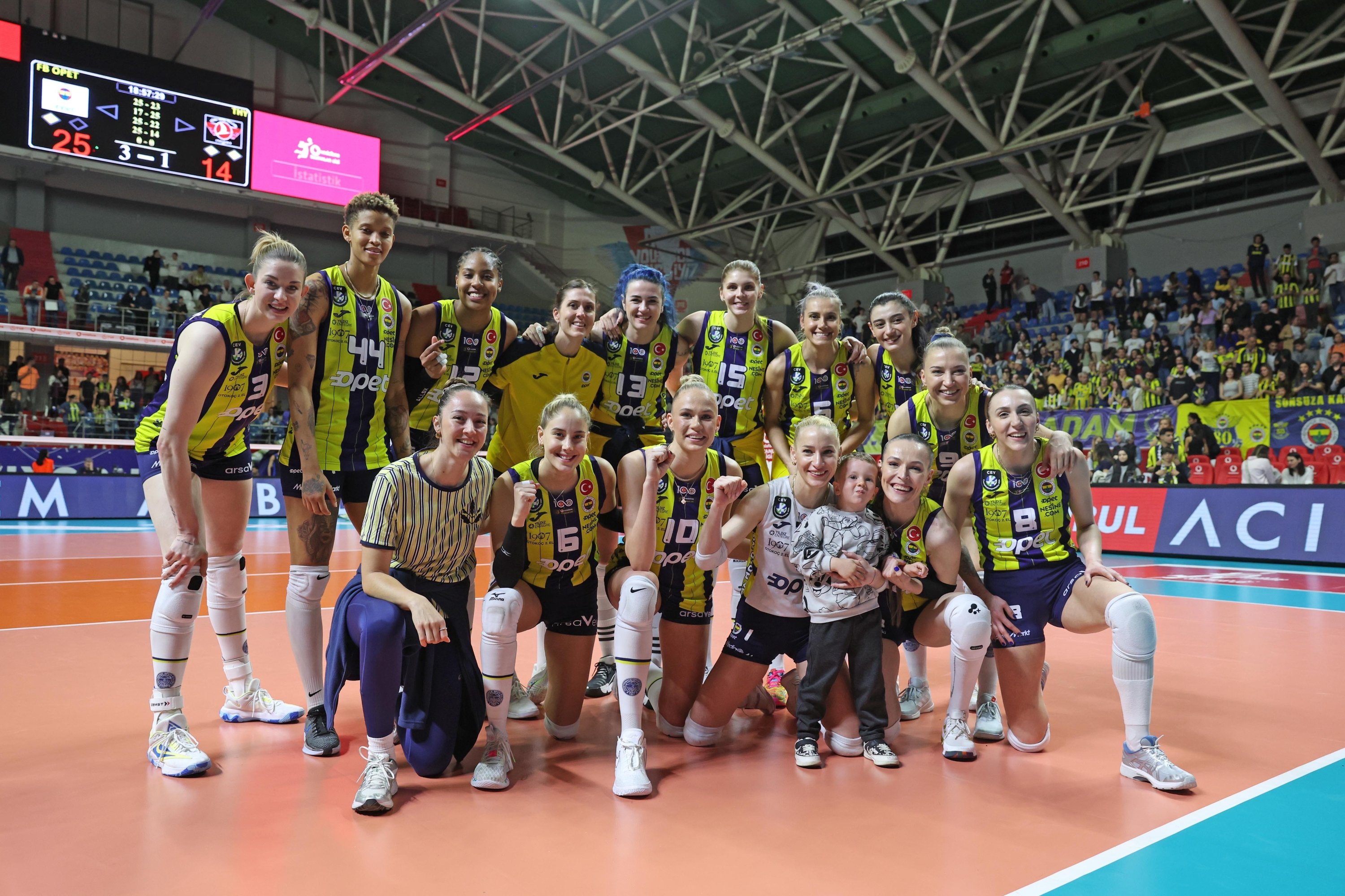 323114 Fenerbahçe women's volleyball players celebrate after beating THY in the semifinals of the Volleyball Sultans League Istanbul, Türkiye, April 4, 2024. (IHA Photo