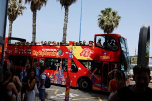 A tourist bus stops to pick up more tourists in Las Palmas de Gran Canaria, Spain, April 13, 2024. (Reuters Photo)