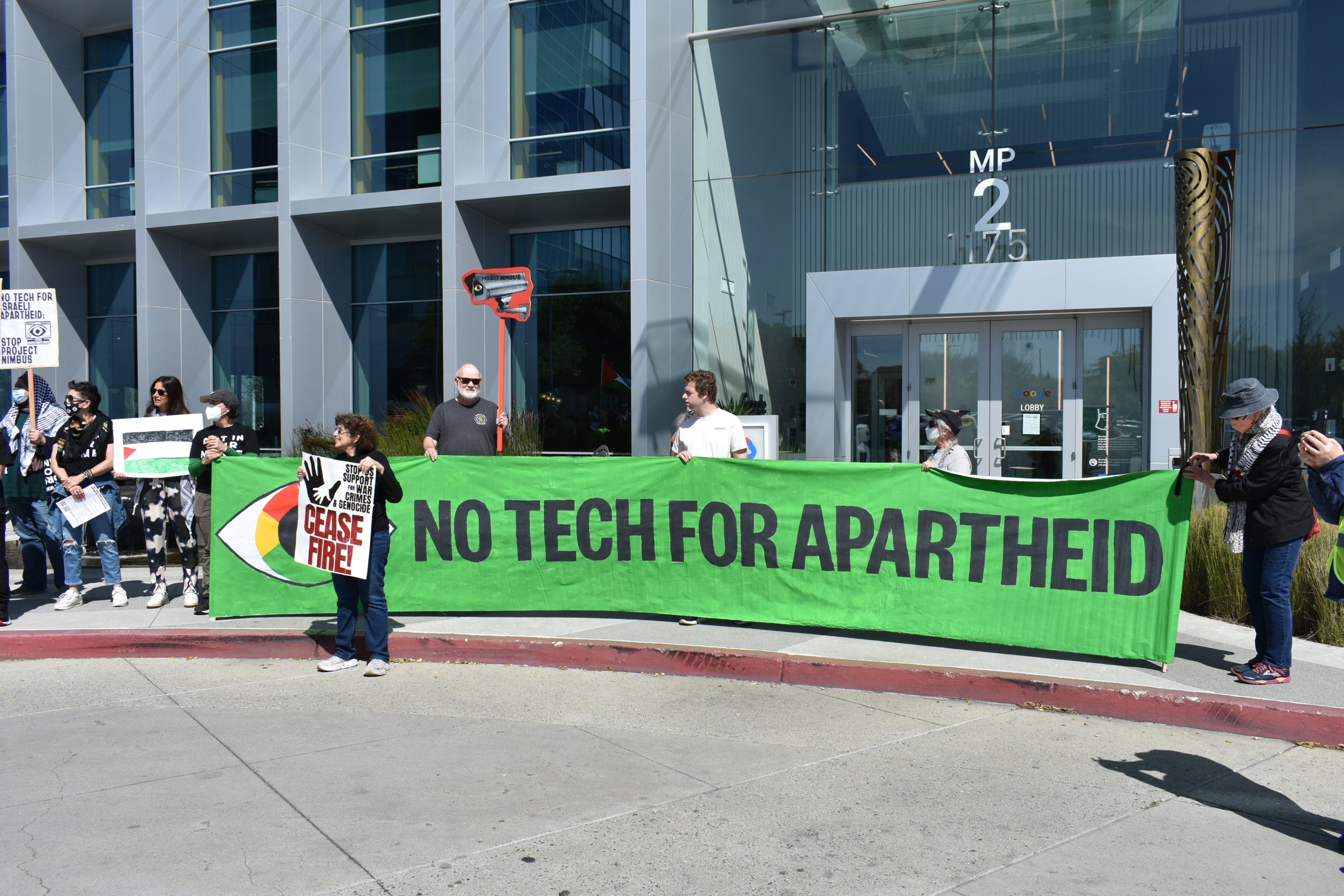 324091 Google employees protest against the Israel-linked Nimbus Project, New York, U.S., April 17, 2024. (AA Photo)