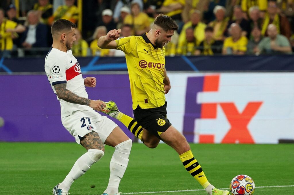 Borussia Dortmund's Niclas Fullkrug scores their first goal against Paris Saint-Germain during the Champions League semifinal first leg match, Signal Iduna Park, Dortmund, Germany, May 1, 2024. (Reuters Photo)