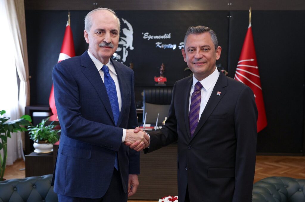 Parliament Speaker Numan Kurtulmuş (L) and Republican People's Party (CHP) Chair Özgür Özel (R) pose for a picture ahead of their meeting at Parliament, Ankara, Türkiye, April 30, 2024. (AA Photo)