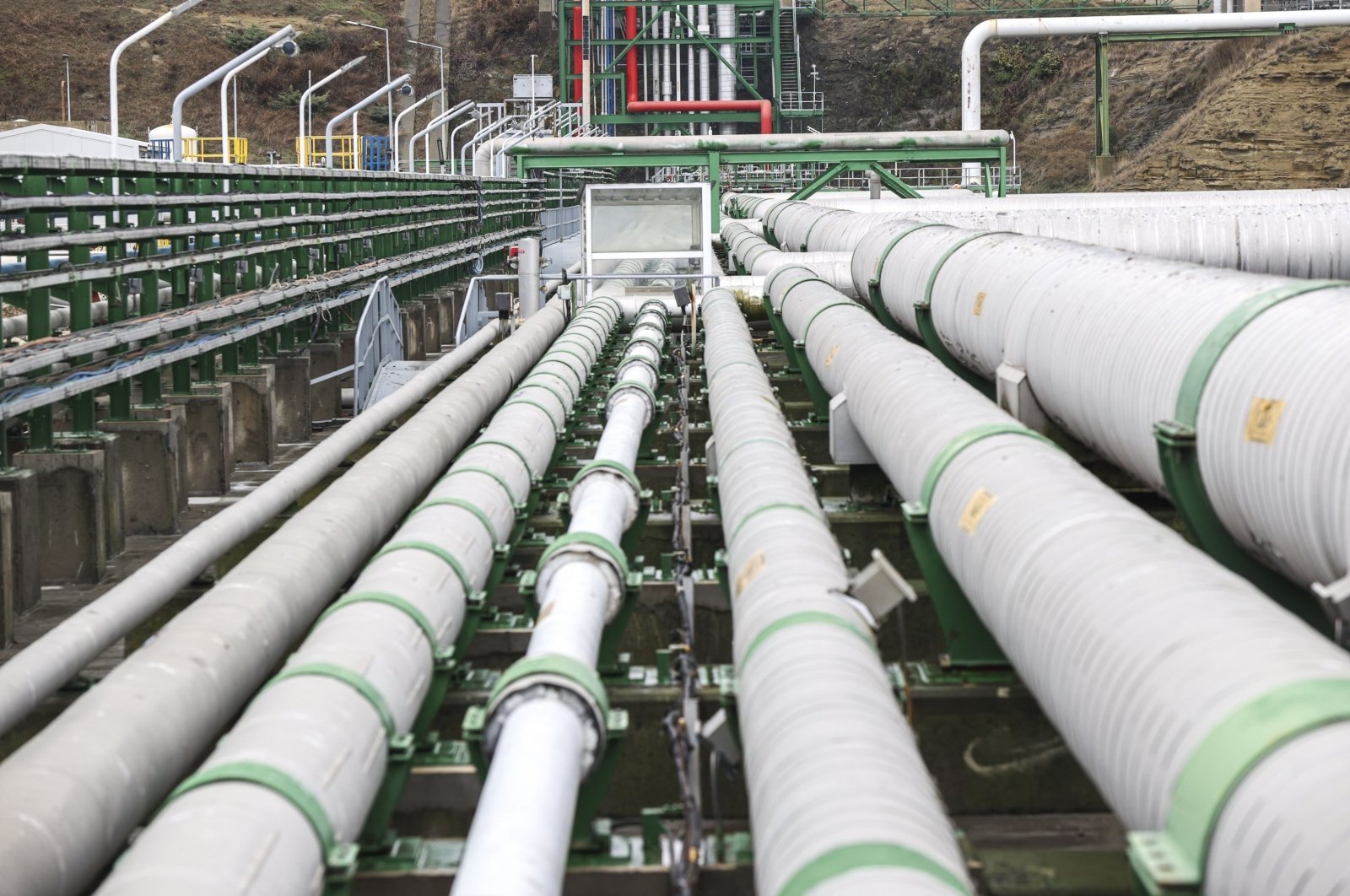 The LNG terminal in Marmara Ereğlisi, Tekirdağ, northwestern Türkiye, Dec. 14, 2021. (AA Photo)
