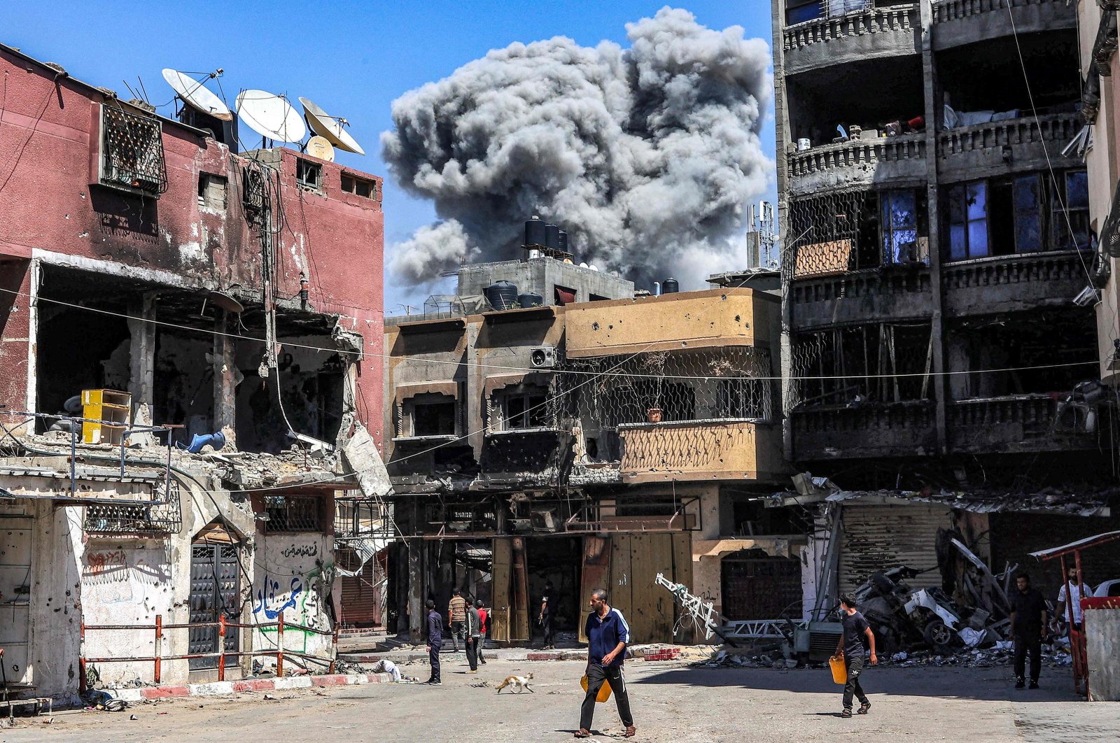 A smoke plume rises during Israeli bombardment in Jabalia in the northern Gaza Strip, Palestine, May 14, 2024. (AFP Photo)