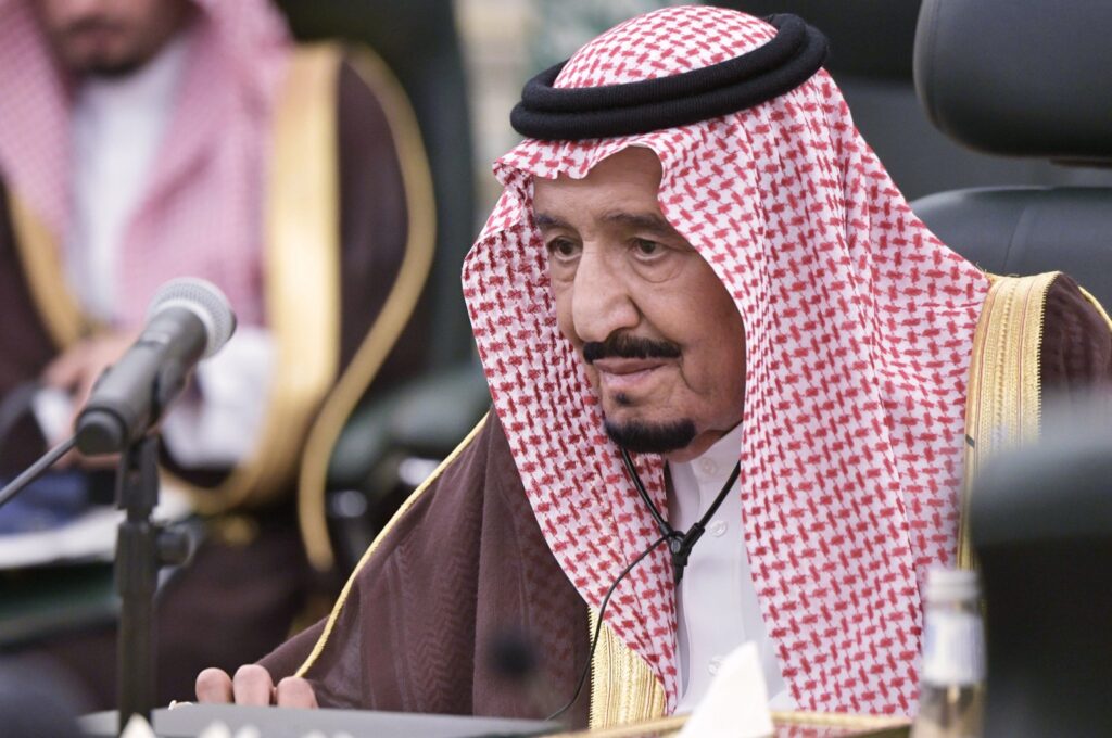 Saudi Arabia's King Salman bin Abdulaziz Al Saud attends a meeting in Riyadh, Saudi Arabia, Oct. 14, 2019. (EPA Photo)