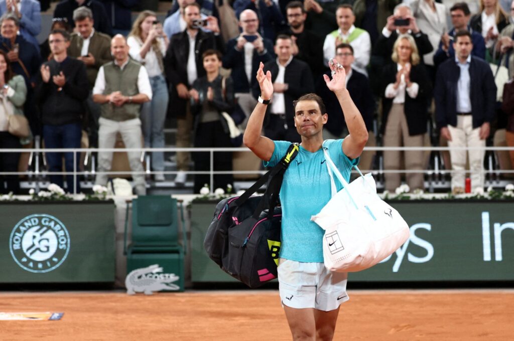 Spain's Rafael Nadal waves to the crowd as he leaves the court after losing his French Open first round match against Germany's Alexander Zverev, Roland Garros, Paris, France, May 27, 2024. (Reuters Photo)