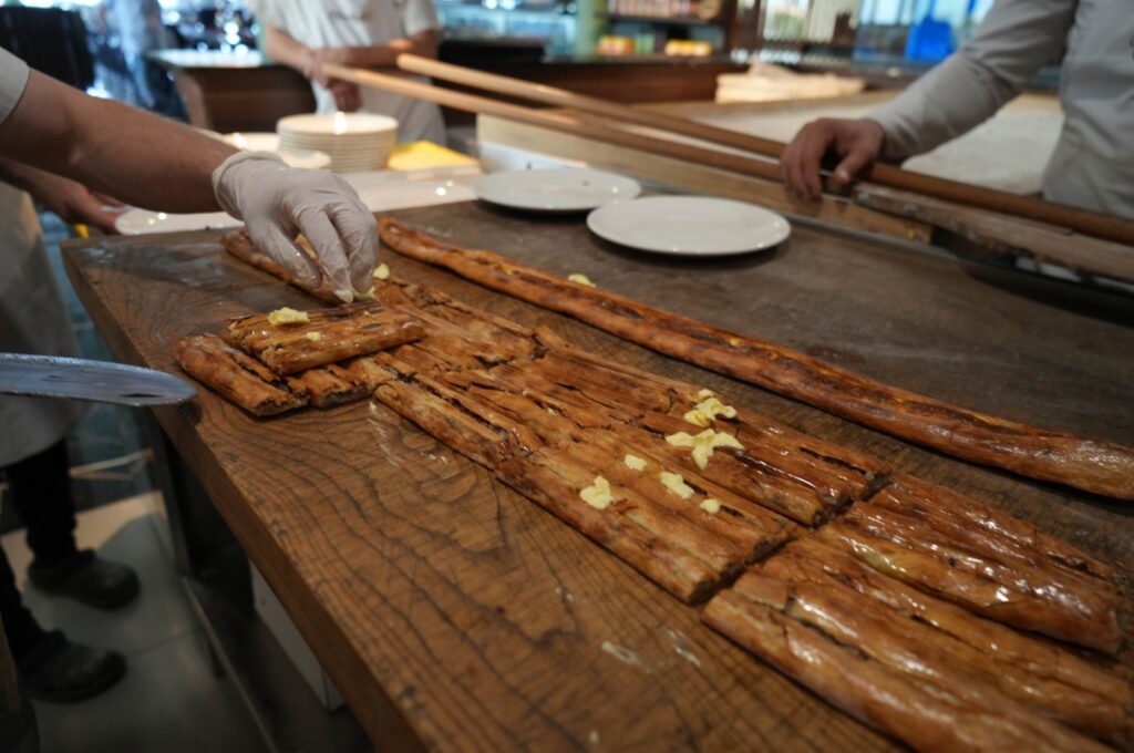 Bafra and Samsun pides are chosen as the world's best two breads by Taste Atlas, Samsun, Türkiye, May 29, 2024. (IHA Photo)