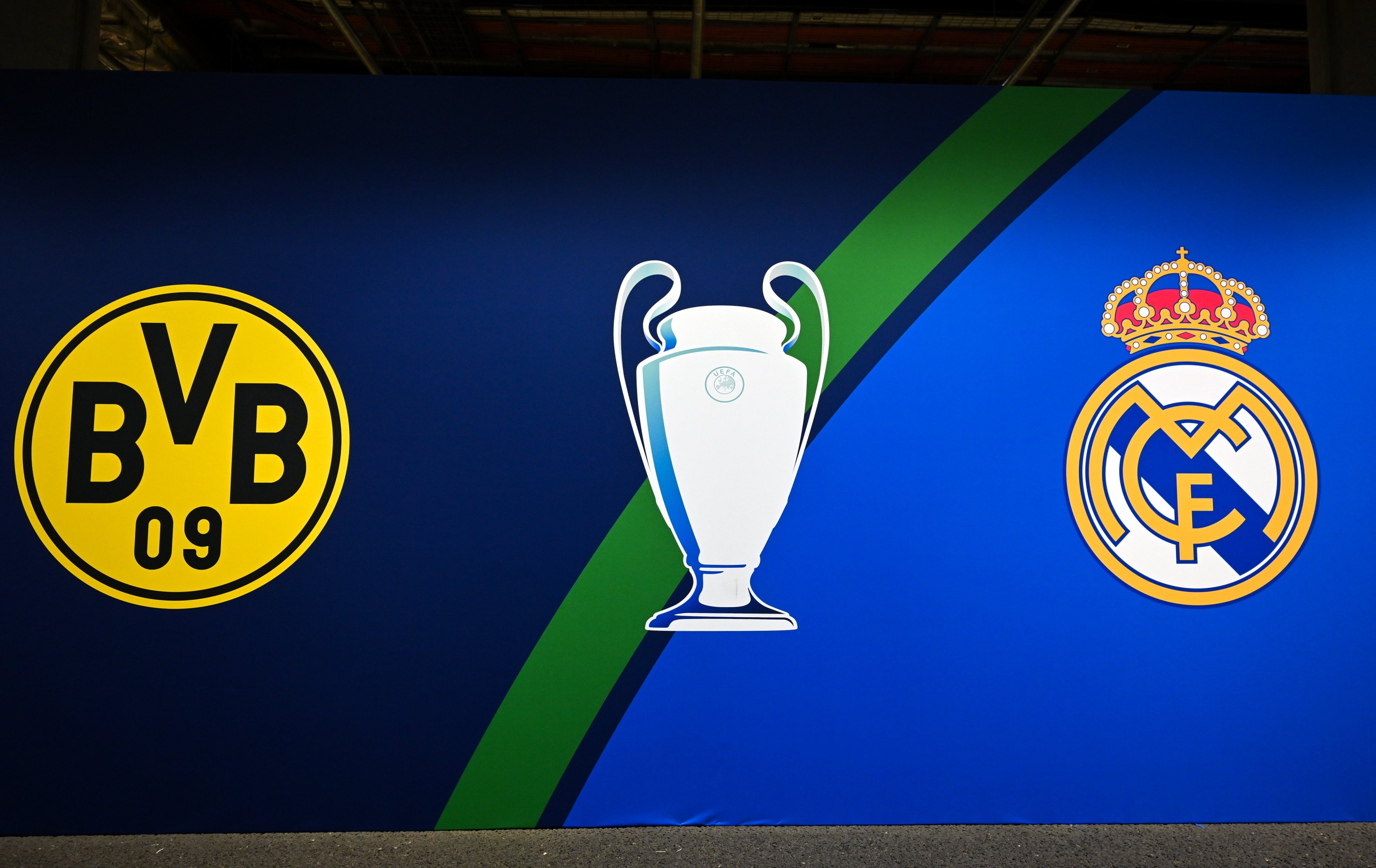330380 The Borussia Dortmund and Real Madrid crests are displayed in the stadium as preparations continue ahead of the UEFA Champions League 2023/24 final match between Borussia Dortmund versus Real Madrid CF at Wembley Stadium, London, U.K., May 29, 2024. (Getty Images Photo)