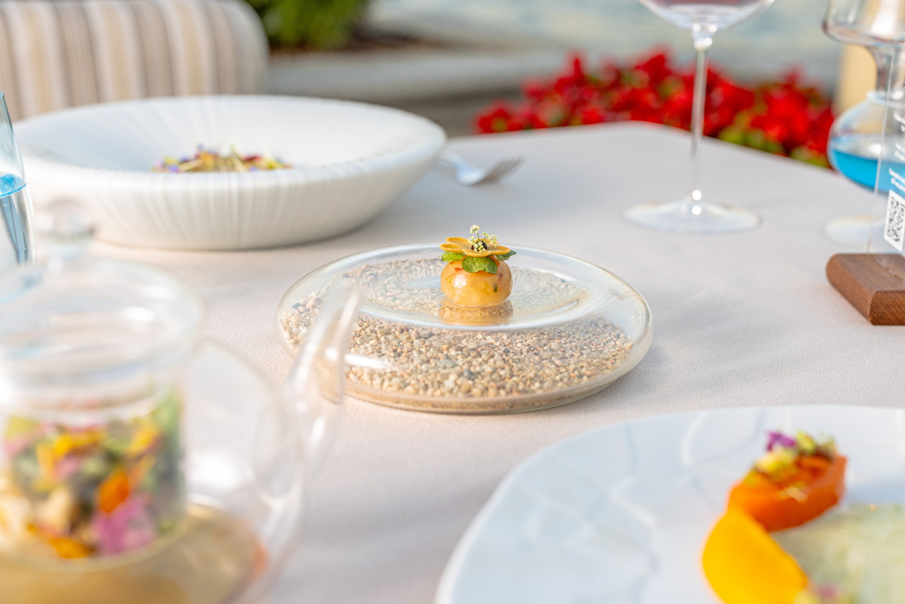 331688 Situated in the Four Seasons Bosphorus Hotel, Aqua Restaurant offers a truly immersive experience and could win awards for its presentation. (Photo courtesy of Aqua Restaurant)
