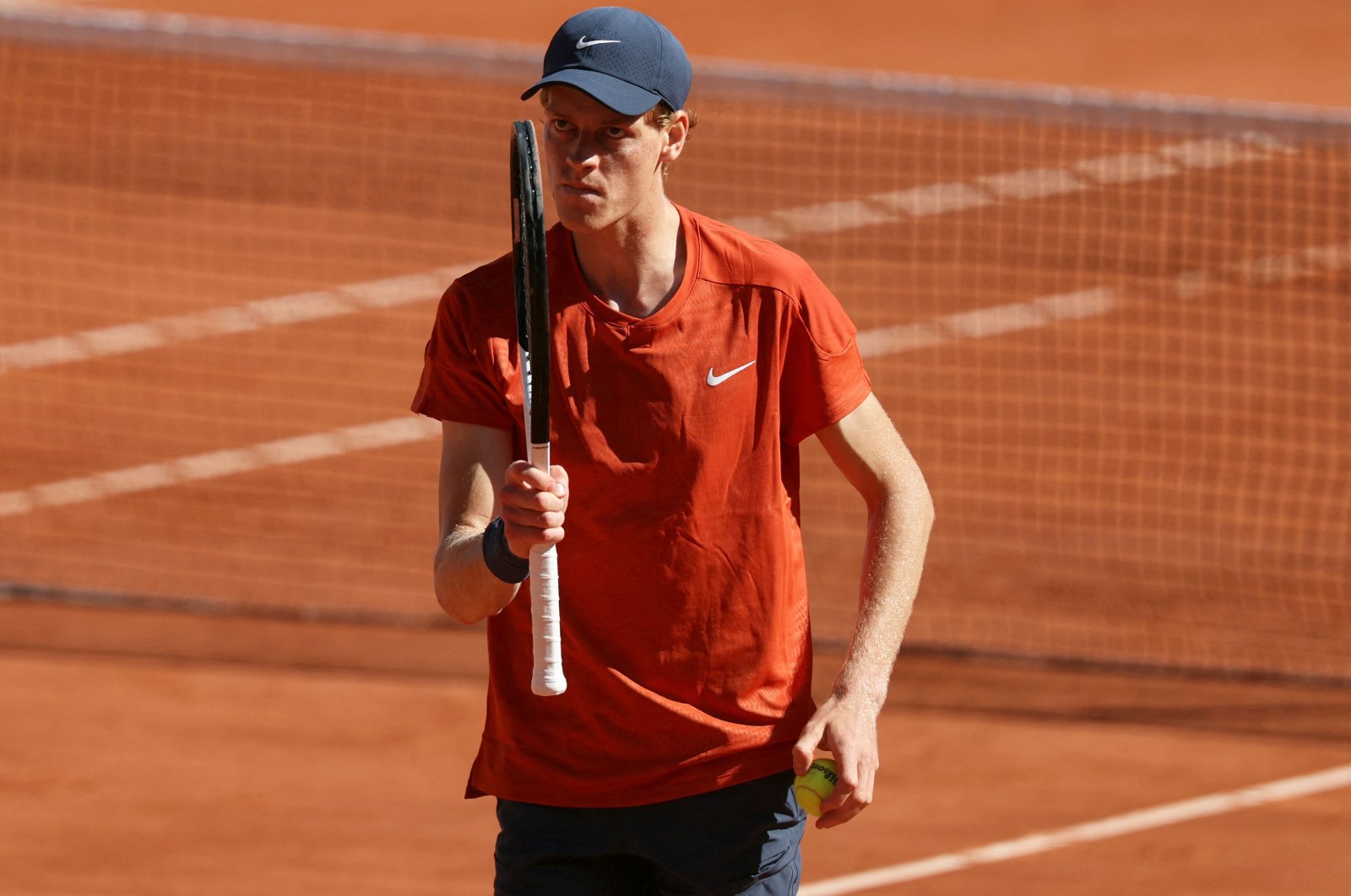 Italy's Jannik Sinner celebrates after a point as he plays against Spain's Carlos Alcaraz during their men's singles semifinal match on Court Philippe-Chatrier on day thirteen of the French Open tennis tournament at the Roland Garros Complex, Paris, France, June 7, 2024. (AFP Photo)