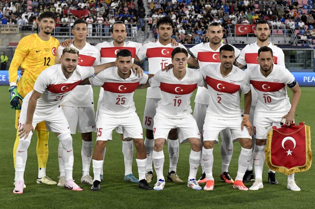 Türkiye's players pose for a team photo during a friendly football match against Italy, Renato Dall'Ara Stadium, Bologna, Italy, June 4, 2024. (Getty Images Photo)