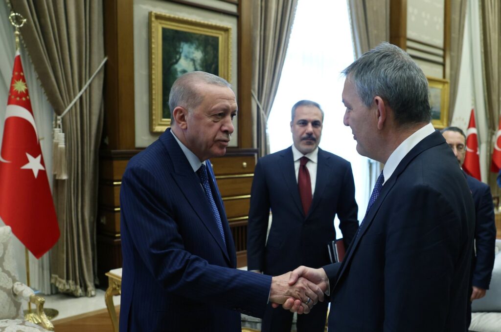 President Recep Tayyip Erdoğan (L) welcomes UNRWA Commissioner-General Philippe Lazzarini (R) for a closed-door meeting at the Presidential Complex, Ankara, Türkiye, June 12, 2024. (AA Photo)