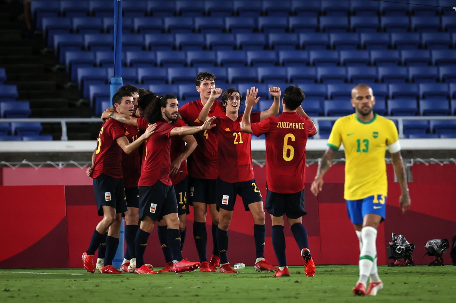 Spain's players celebrate after a goal during the Tokyo 2020 Olympic Games match against Brazil at International Stadium Yokohama, Yokohama, Kanagawa, Japan, Aug. 7, 2021. (Getty Images Photo)