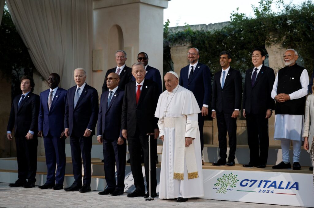 Leaders attending the G-7 Summit pose for a family photo at the Borgo Egnazia resort, in Savelletri, Italy, June 14, 2024. (Reuters Photo)
