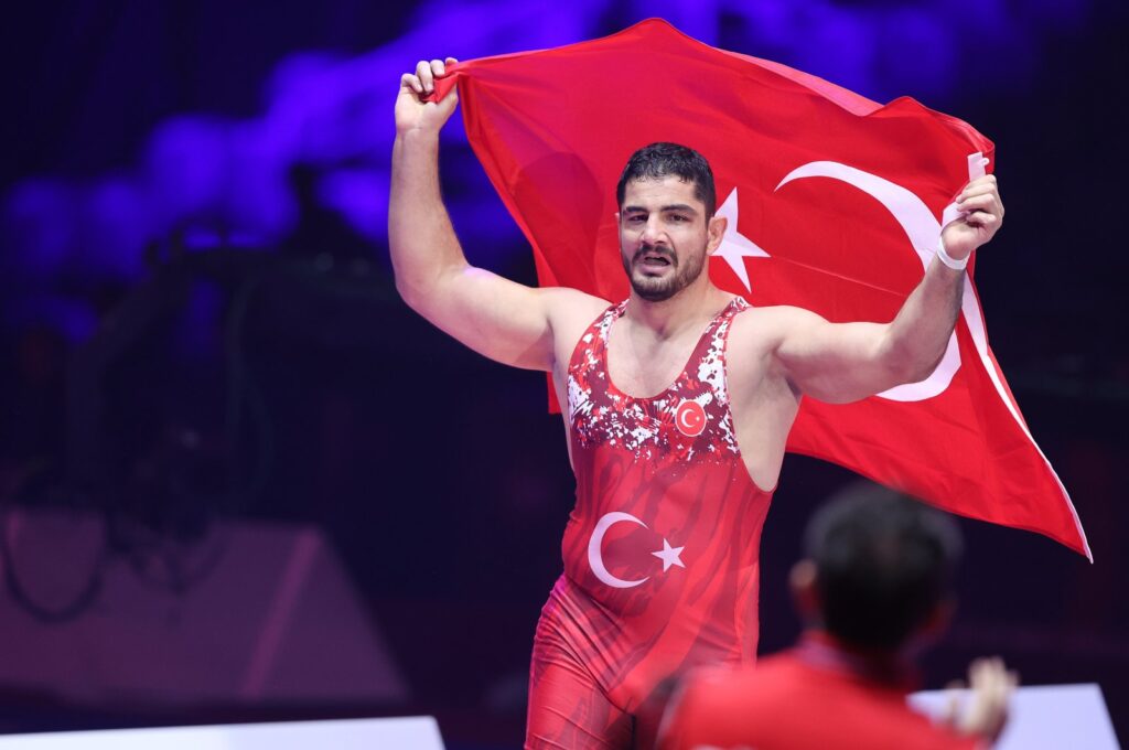Türkiye's Taha Akgül celebrates after winning against Geno Petriashvili during Men's Freestyle 125 kg. weight Senior European Wrestling Championship gold medal match at Arena Zagreb, Zagreb, Croatia, April 19, 2023. (Getty Images Photo)