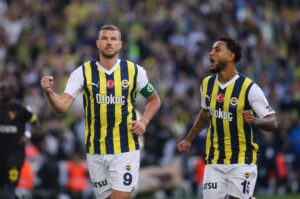 Fenerbahçe's Edin Dzeko celebrates with his teammate Joshua King after scoring his team's first goal during the Turkish Süper Lig match against Istanbulspor at Ülker Stadium, Istanbul, Türkiye, May 26, 2024. (Getty Images Photo)