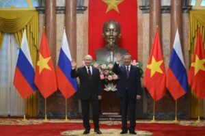 Russia's President Vladimir Putin and Vietnam's President To Lam pose for photos during an official visit at the Presidential Palace in Hanoi, Vietnam, June 20, 2024. (Reuters Photo)