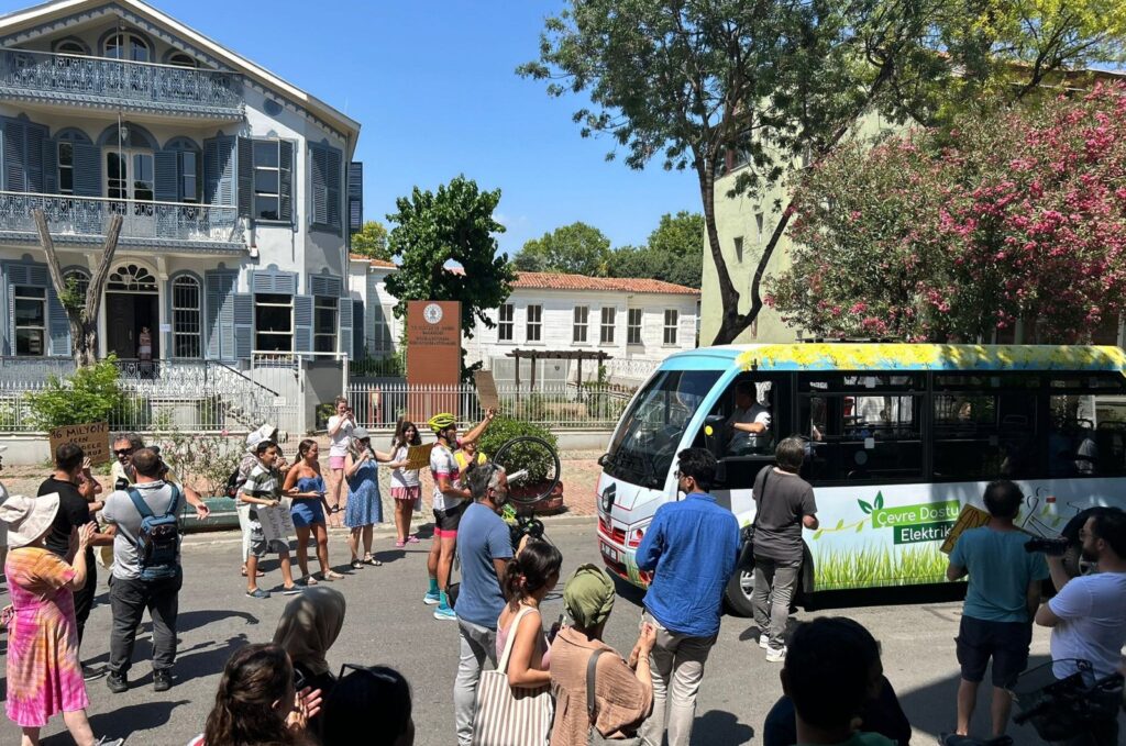 Residents of Büyükada protested against Istanbul Municipality's introduction of minibuses, Istanbul, Türkiye, June 21, 2024. (AA Photo)