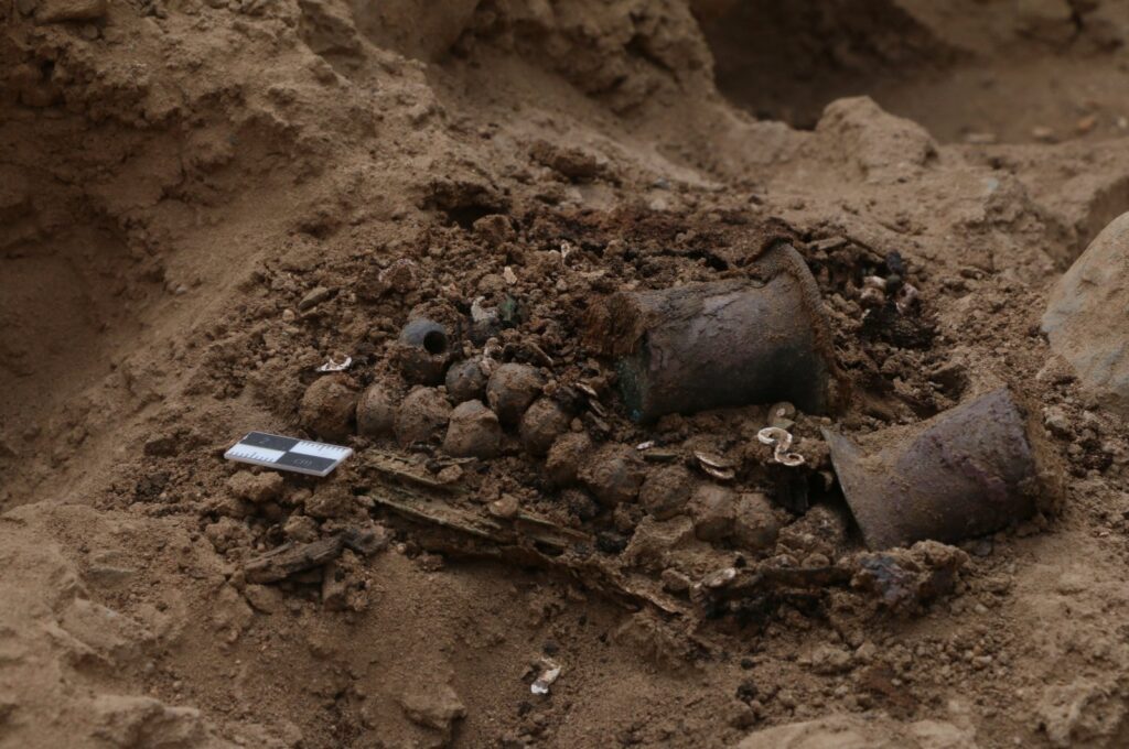 The remains of necklaces, earrings and bracelets are seen at a site where archaeologists discovered the remains of what is believed to be wealthy members of the Chimu civilization, a pre-Inca society that thrived for centuries in arid plains nestled between the Pacific Ocean and Andes Mountains, Trujillo, Peru, June 17, 2024. (Reuters Photo)