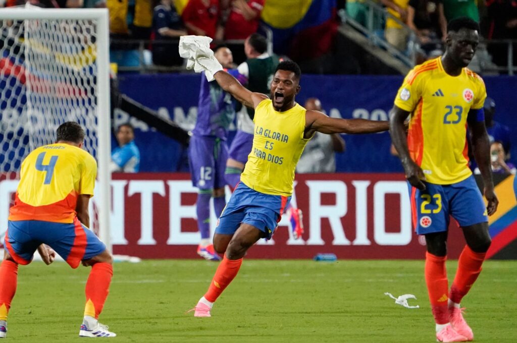 Colombia players celebrate their team's win of the Conmebol 2024 Copa America tournament semifinal football match between Uruguay and Colombia at Bank of America Stadium, Charlotte, North Caroline, July 10, 2024. (AFP Photo)