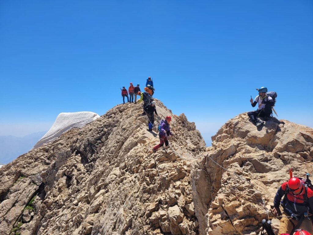 Climbers head to the Reşko peak of Cilo Mountain, Hakkari, Türkiye, July 16, 2024. (IHA Photo)