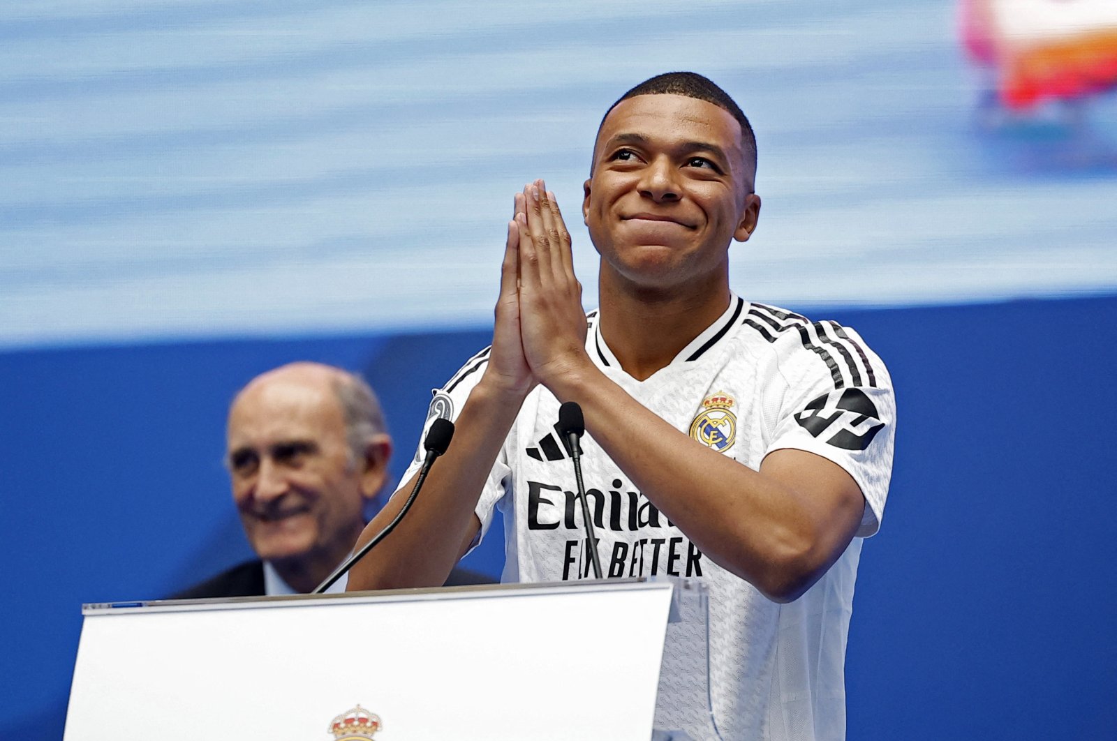 New Real Madrid signing Kylian Mbappe speaks to the crowd during the presentation at the Santiago Bernabeu, Madrid, Spain, July 16, 2024. (Reuters Photo)
