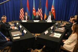 U.S. Secretary of State Antony Blinken (C) meets with Armenian Foreign Minister Ararat Mirzoyan (R) and Azerbaijani Foreign Minister Jeyhun Bayramov (L) on the sidelines of the NATO summit, Washington, U.S., July 10, 2024. (AFP Photo)