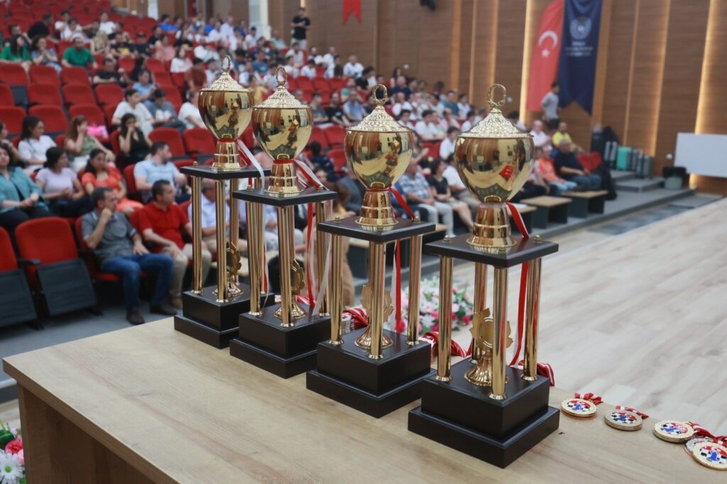 Turkish Chess First and Second League tournament trophies on display at the award-giving ceremony, Denizli, Türkiye, July 21, 2024. (IHA Photo)