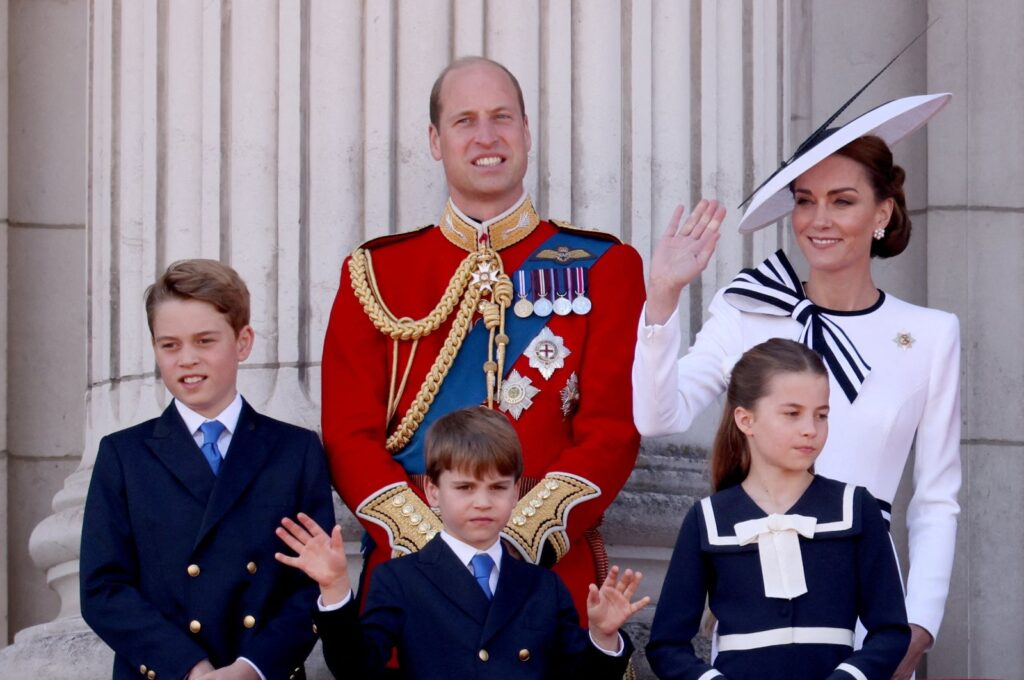Britain's Prince William, Catherine, Princess of Wales, Prince George, Princess Charlotte and Prince Louis appear on the balcony of Buckingham Palace, London, Britain, June 15, 2024. (Reuters Photo)